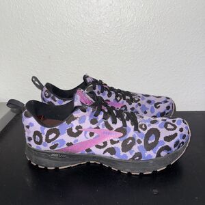 Brooks Revel 5 Running Shoes Womens 10.5 Purple Leopard Print Athletic